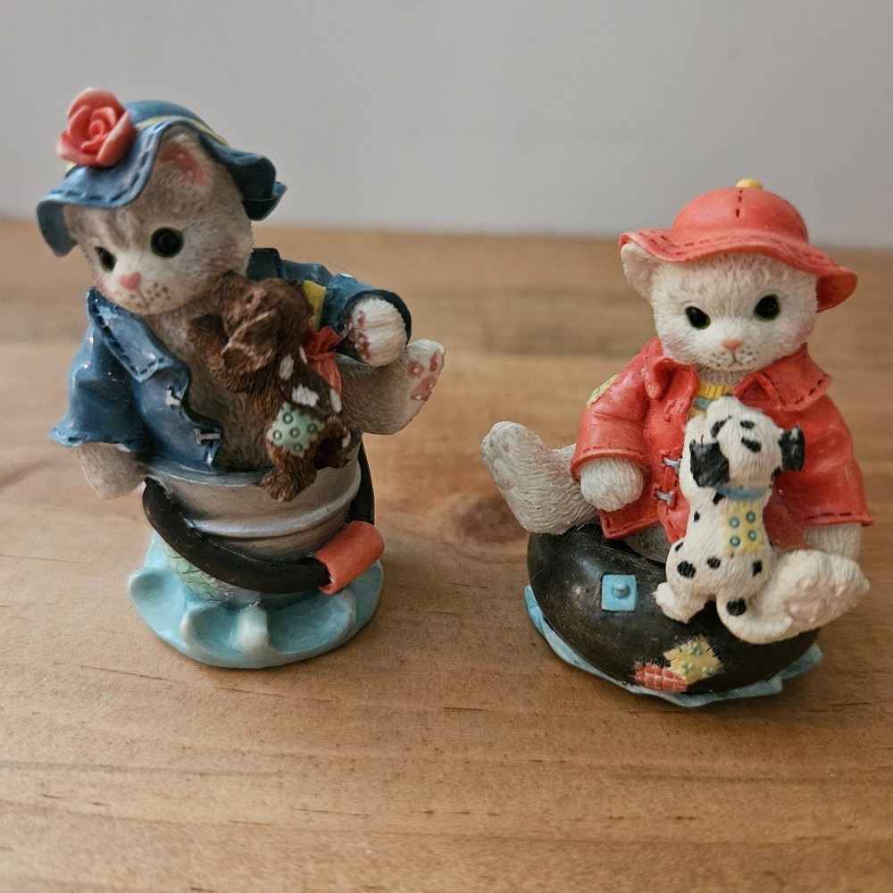 Vintage Enesco Friendship Cats Figurines Set of‎ 2 Rain Sunshine Hillman